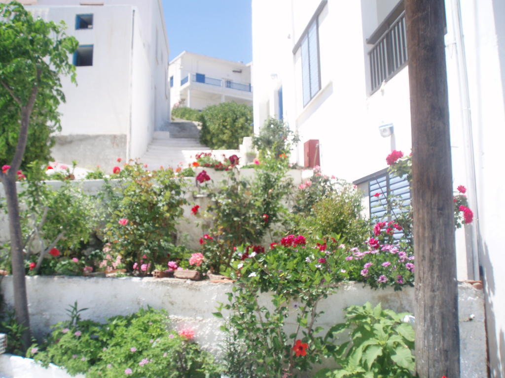 Apartamento Gyrouli *